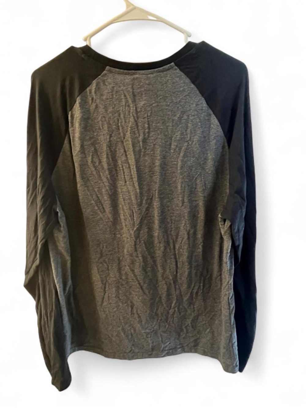 NBA Boston Celtics Gray & Black Raglan Long Sleeve Shirt - Picture 4 of 4
